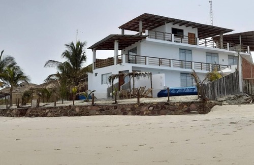 Punta Sal Hotel | Hotel Frente al mar Ideal Para Disfrutar del sol y Descansar, con Wifi y AC