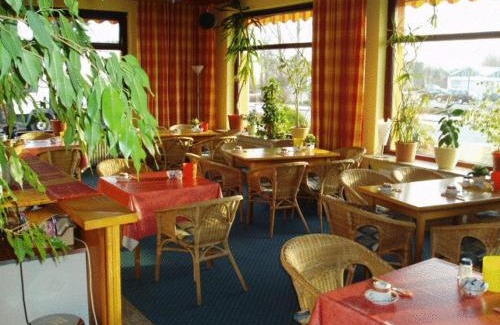 Neumuenster Hotel | Hotel Friedrichs