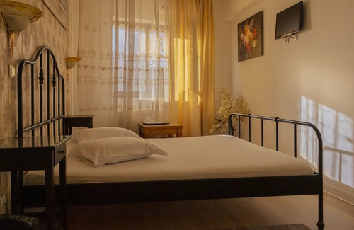 Vitan Hotel | Hotel FunnyTime , Bucharest