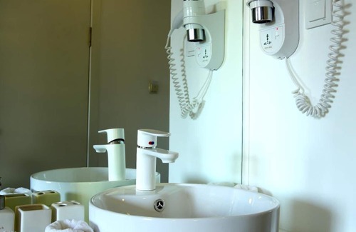 Sverdlov District Hotel | Hotel Futuro Bishkek