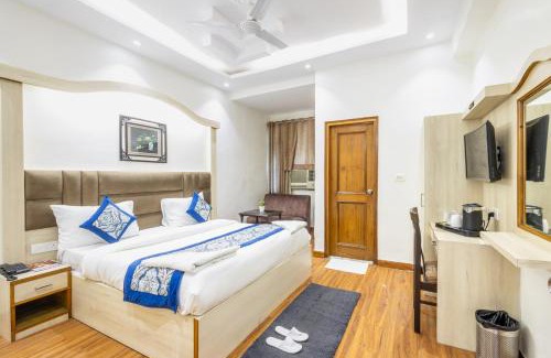 Karol Bagh Hotel | Hotel Garden View Karol Bagh