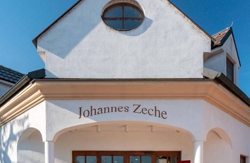 Illmitz House | Hotel Garni Doppelzimmer Duw/c - Hotel Johannes-zeche Tauber