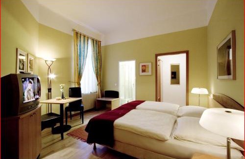 Sankt Valentin Hotel | Hotel Garni - Gasthof Pillgrab