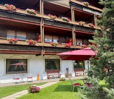 San Candido Hotel | Hotel Garni LIVING