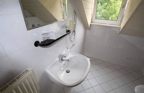 Niedernhausen Hotel | Hotel Garni Niedernhausen