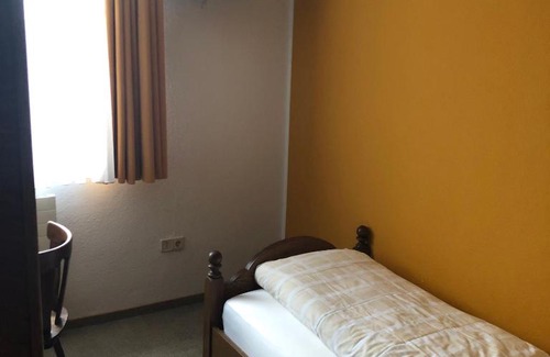 Rhein-Erft-Kreis District House | Hotel Garni Schäfer