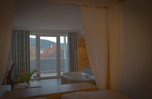 Enkering Hotel | Hotel Gasthof Heckl