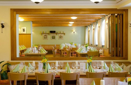 Barnau Hotel | Hotel Gasthof zur Post
