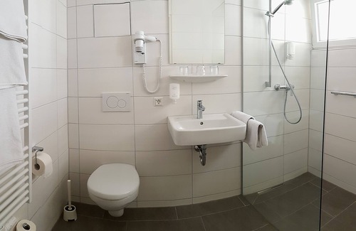 Weilheim an der Teck Hotel | Hotel Gaststätte zur Post