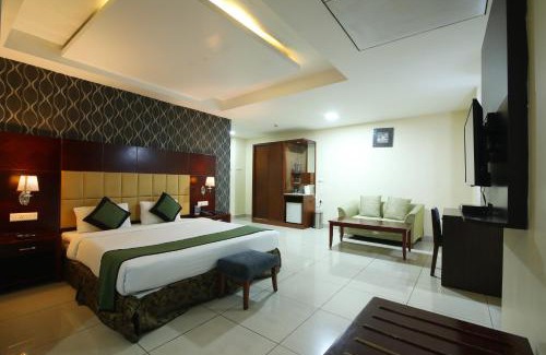 Sualkuchi Hotel | Hotel Gateway Grandeur