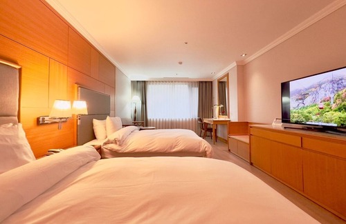 Gumi Hotel | Hotel Geumosan