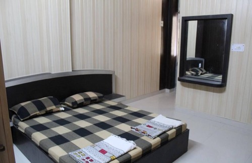 Govardhan Hotel | Hotel Gokul inn