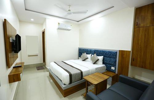 Surat Hotel | HOTEL GOLDEN CITY