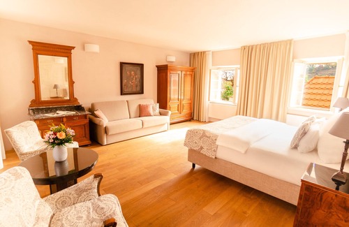 Hradcany Hotel | Hotel Golden Key Prague