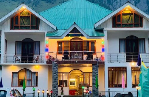 Sonamarg Hotel | Hotel Golden Peak Sonamarg