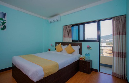 Lalitpur Hotel | Hotel Golden Three