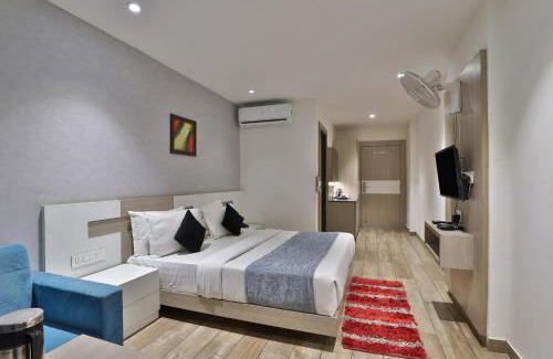 Khattalwada House | Hotel Golden Tower At Delhi Airport