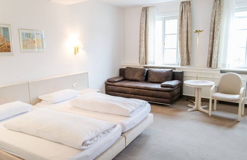 Koenigsberg in Bayern Hotel | Hotel Goldner Stern