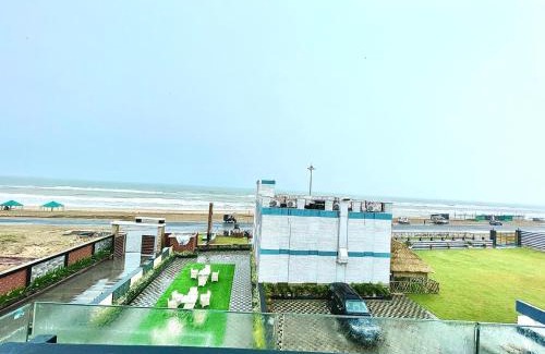 Puri Hotel | Hotel GPR Puri ! near Temples and All main attractions! Well-air-conditioned-hotel with-lift-and-parking-facility ! ମନ୍ଦିର ଏବଂ ସମସ୍ତ ମୁଖ୍ୟ ଆକର୍ଷଣ ନିକଟରେ ! Multi cuisine breakfast optionally provided