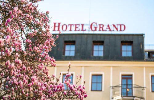 Uherske Hradiste Hotel | Hotel Grand