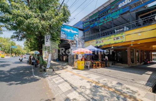 Tuban Sub-District Hotel | Hotel Grand El-a Syariah Mitra RedDoorz