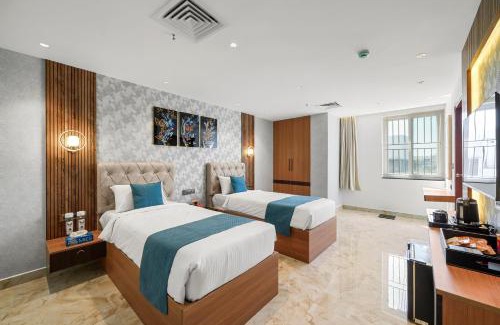 Lakshminarayana Pura Hotel | Hotel Grand Kasturi