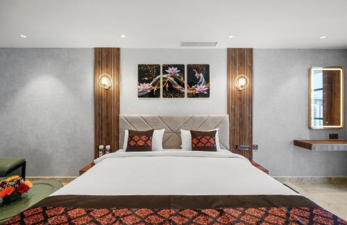 Lakshminarayana Pura Hotel | Hotel Grand Kasturi
