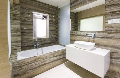 Igatpuri Hotel | Hotel Grand Parivaar