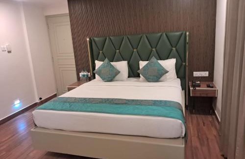 Porur Hotel | Hotel Grand Residence