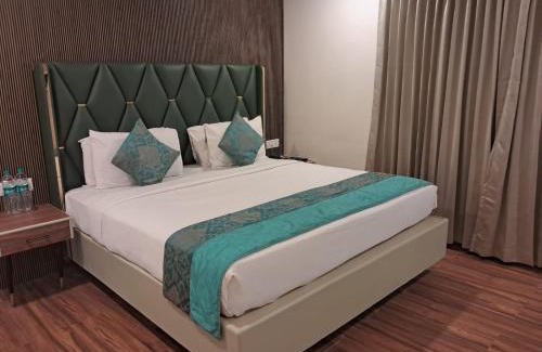 Porur Hotel | Hotel Grand Residence