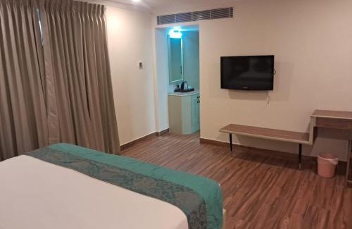 Porur Hotel | Hotel Grand Residence