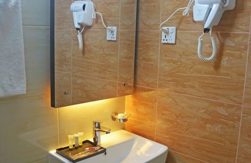 Dhanmondi Hotel | Hotel Grand Royal Dhanmondi