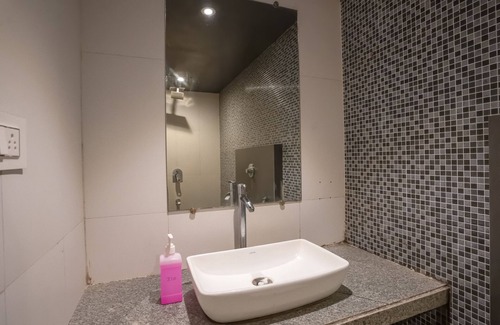 Nerul Hotel | Hotel Grand Seasons