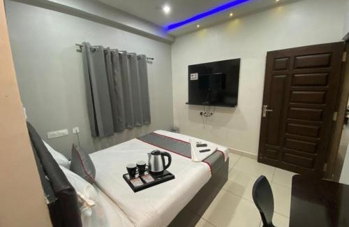 Kondapur Hotel | Hotel Grandview
