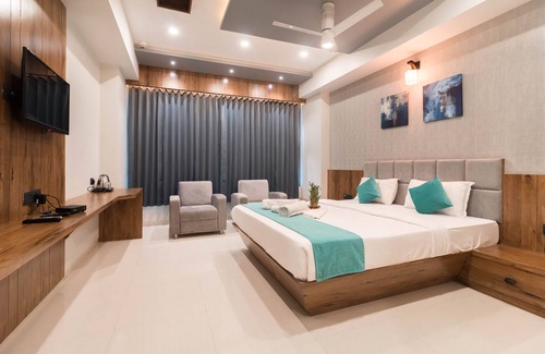 Gandhinagar Hotel | Hotel Green City