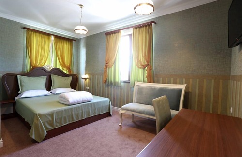 Shumen Hotel | Hotel Green Garden