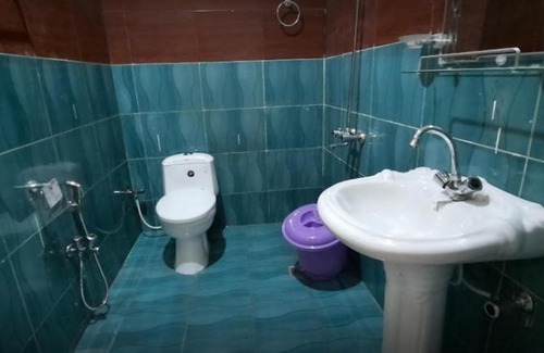 Khyber Pakhtunkhwa Hotel | Hotel Green Hills Thall Kumrat