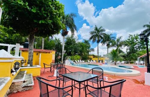 Izamal Hotel | Hotel Green River