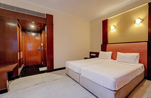 South West Hotel | Hotel Green Tarkk Plaza Near IGI Airport