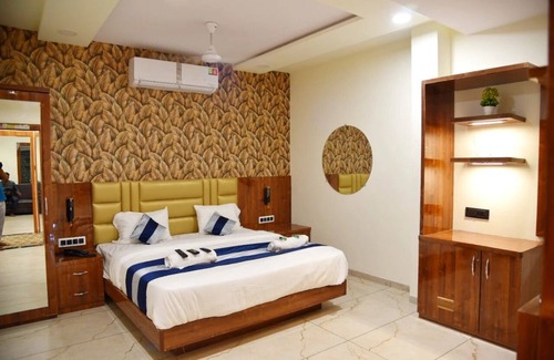 Warora Hotel | Hotel Greenway