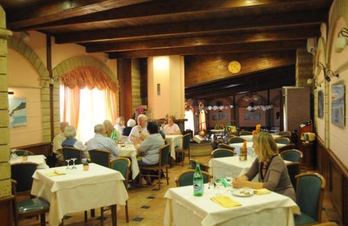Torre Annunziata Hotel | Hotel Grillo Verde
