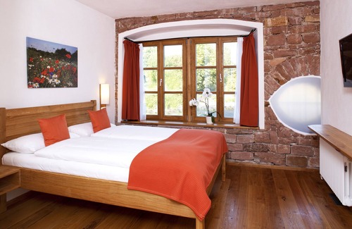 Gruendau Hotel | Hotel Gut Hühnerhof