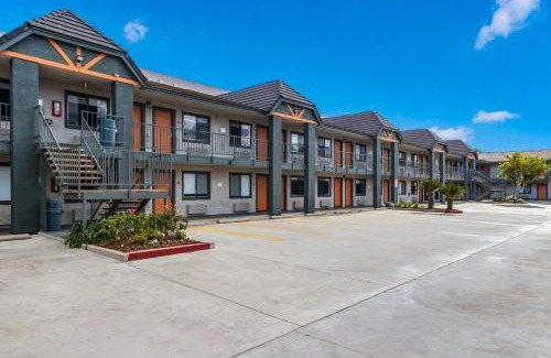Ontario Hotel | Hotel Hacienda at Ontario Ranch
