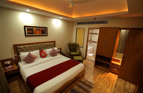 Kamalapur Hotel | Hotel Hampi International