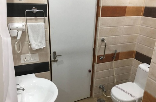 Kamalapur Hotel | Hotel Hampi International