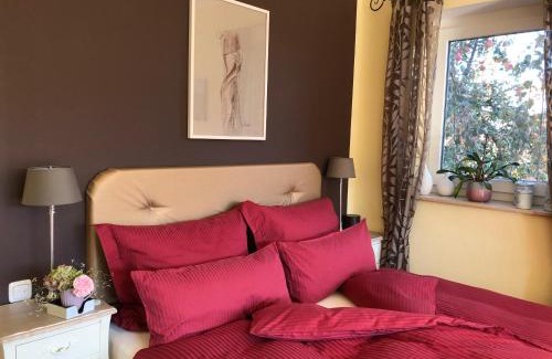 Herbrechtingen House | Hotel Haus Kallenberg