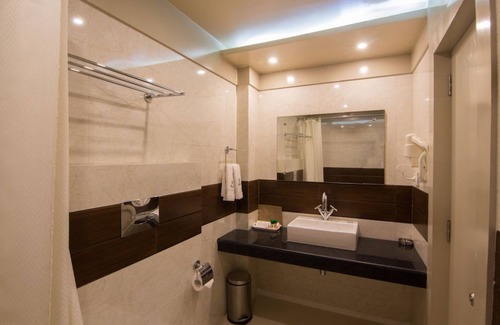 Shillong Hotel | Hotel Heiga