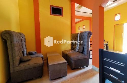 Buton Babau Hotel | Hotel Hing Amimah Mitra RedDoorz