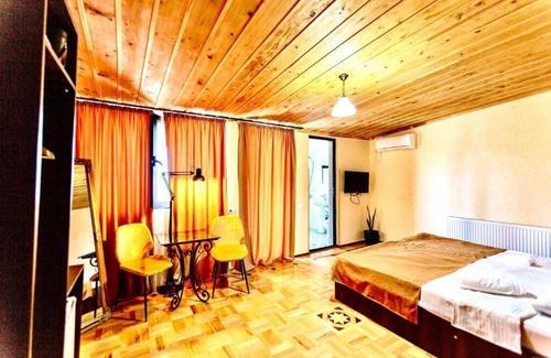 Kutaisi Hotel | Hotel History