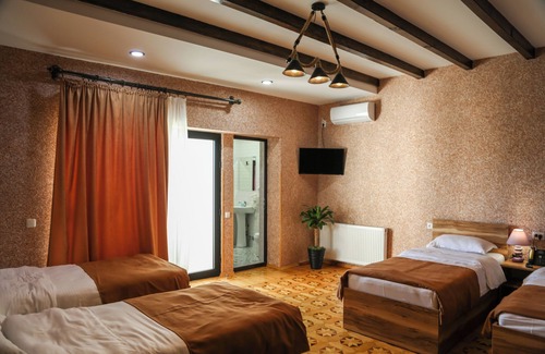 Kutaisi Hotel | Hotel History